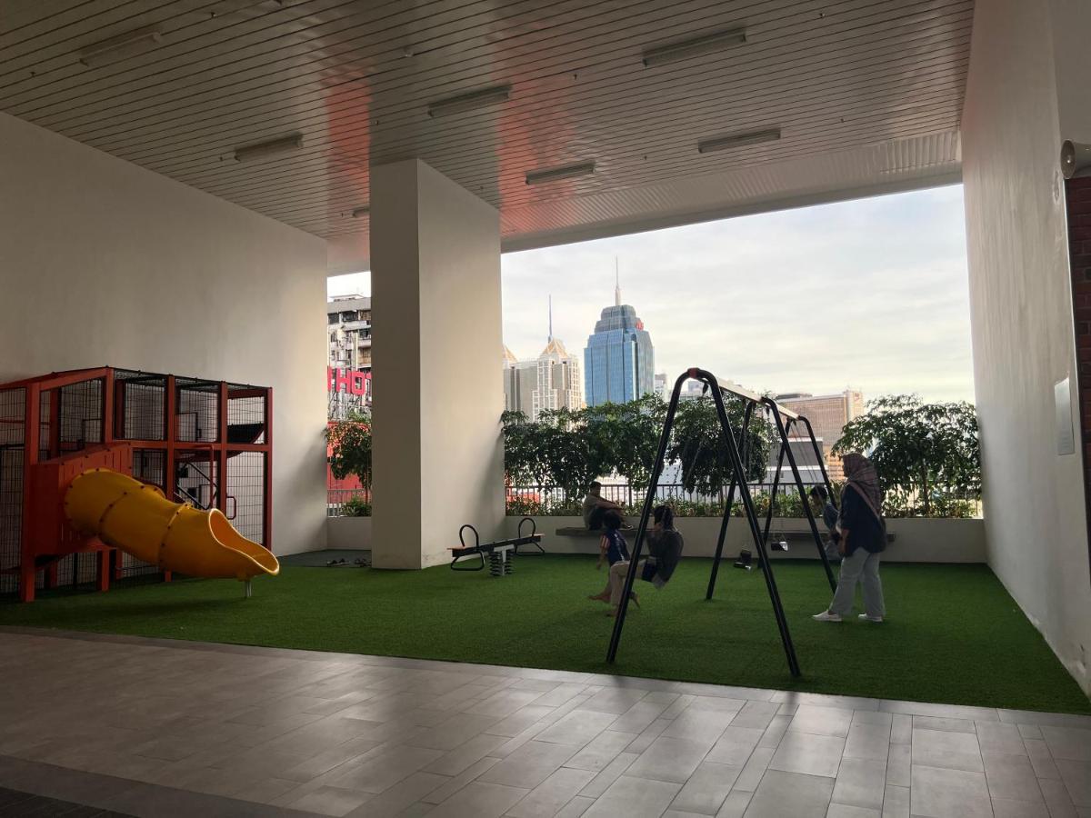 Chambers Couple Studio Klcc Κουάλα Λουμπούρ Εξωτερικό φωτογραφία