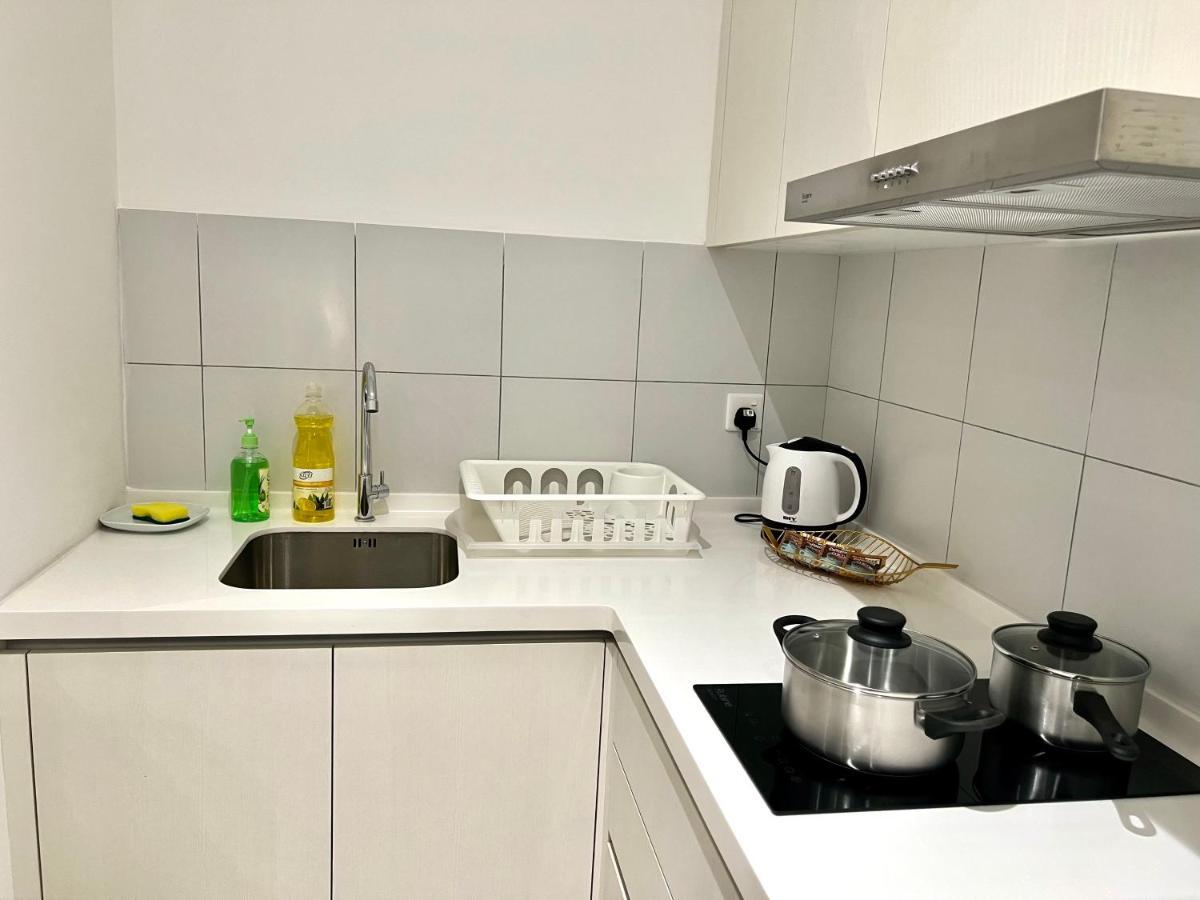 Chambers Couple Studio Klcc Κουάλα Λουμπούρ Εξωτερικό φωτογραφία