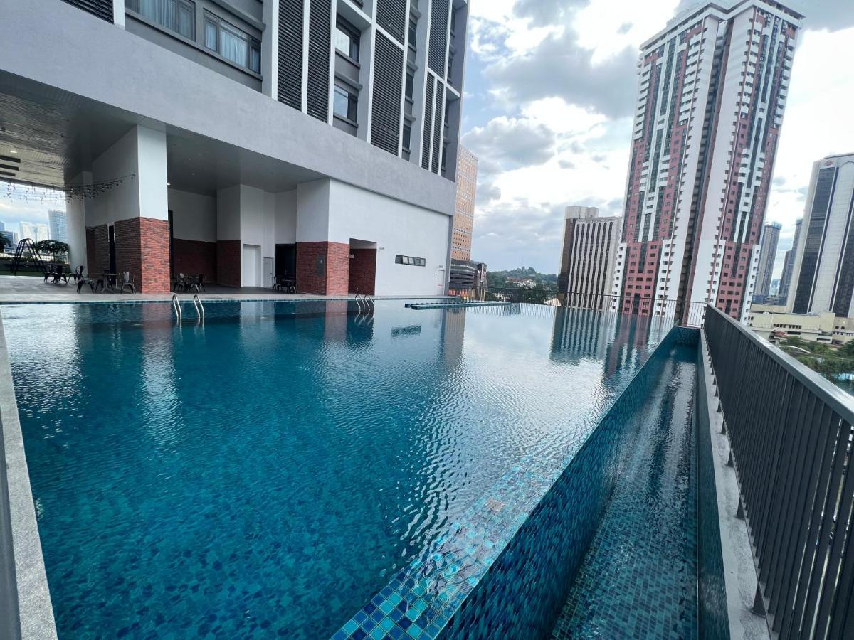 Chambers Couple Studio Klcc Κουάλα Λουμπούρ Εξωτερικό φωτογραφία